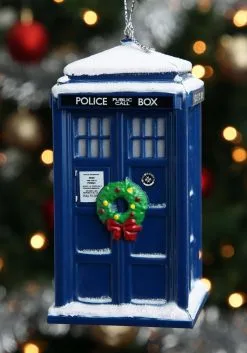 Doctor Who Tardis W/ Wreath & Light Effect Ornament